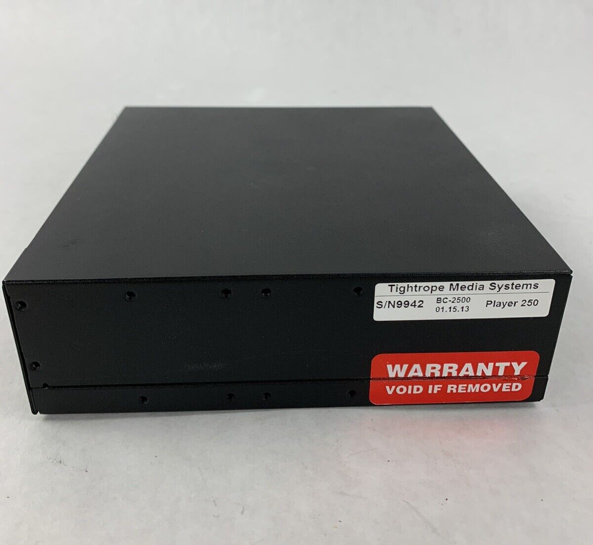 Tightrope Media Systems Carousel Digital Player 250 - i3-2370m 2.4GHz 4 GB RAM