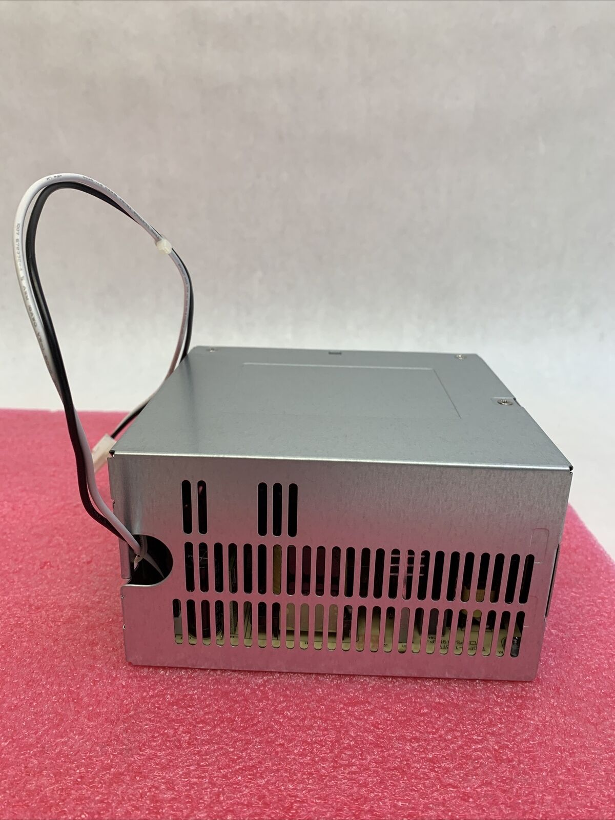 Delta Electronics DPS-198FB A 198W Power Supply