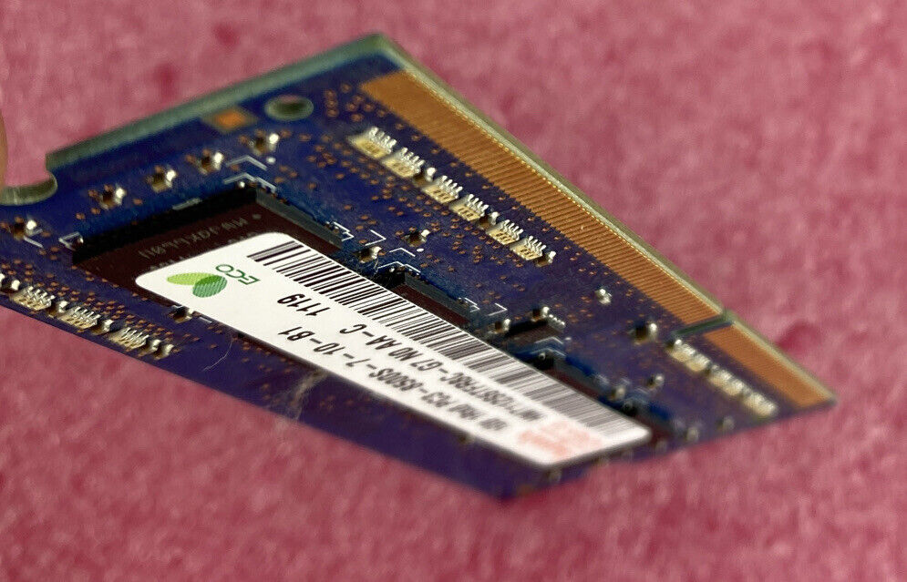 Hynix HMT112S6TFR8C-G7 1GB PC3-8500S-7-10-B1 1Rx8 1066MHz 204pin Laptop SODIMM