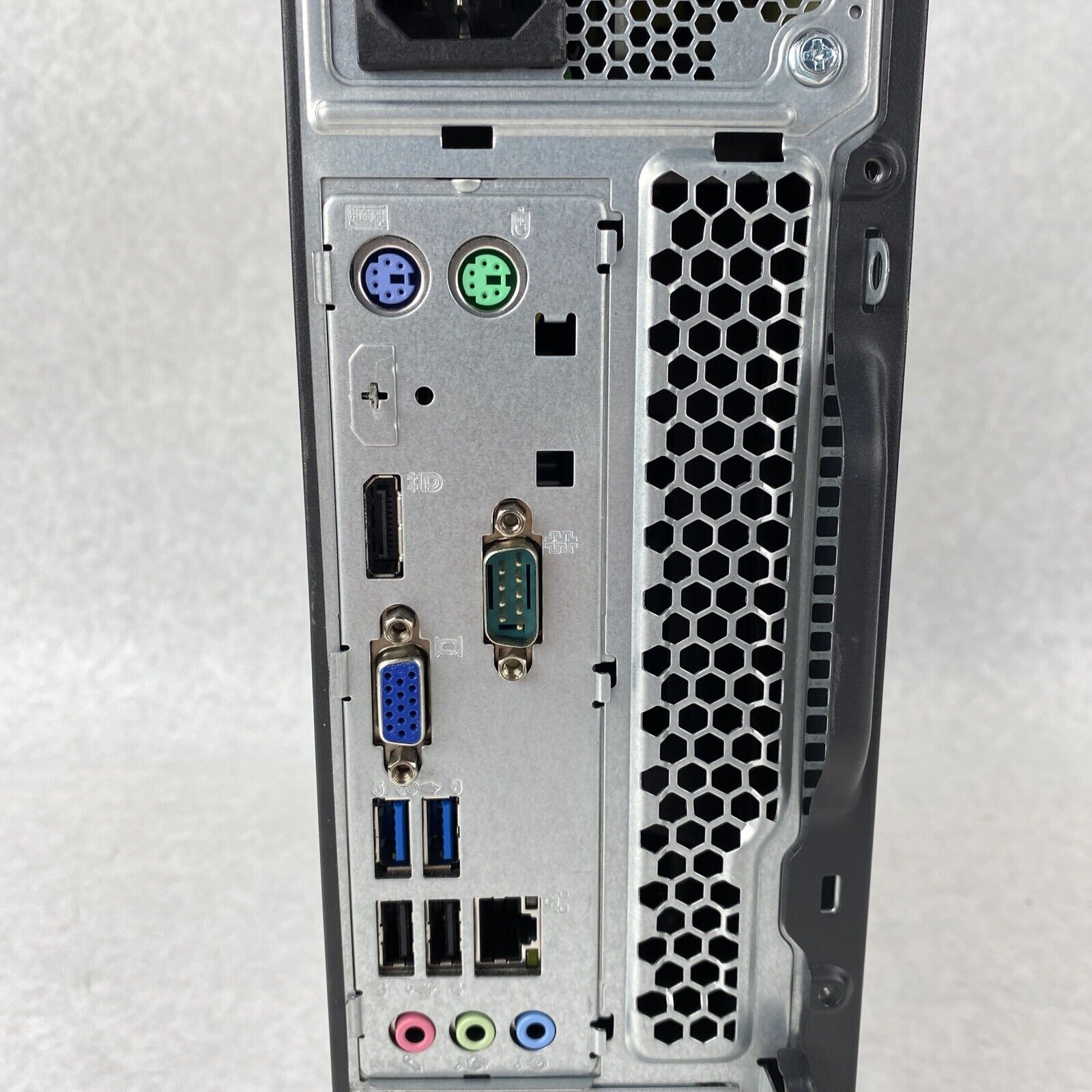 Lenovo ThinkCentre M79 DT AMD A4-6300B 3.70 GHz 4 GB RAM NO HDD NO OS