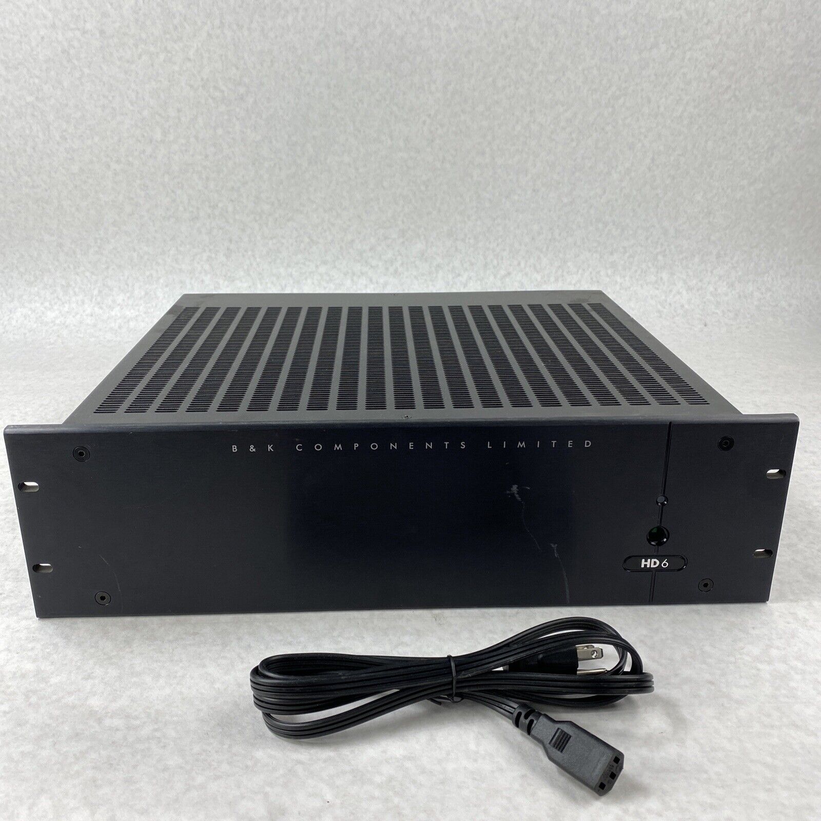 B&K CT-HD-6 Zone Amplifier & Controller POWERS ON, SOLD AS IS