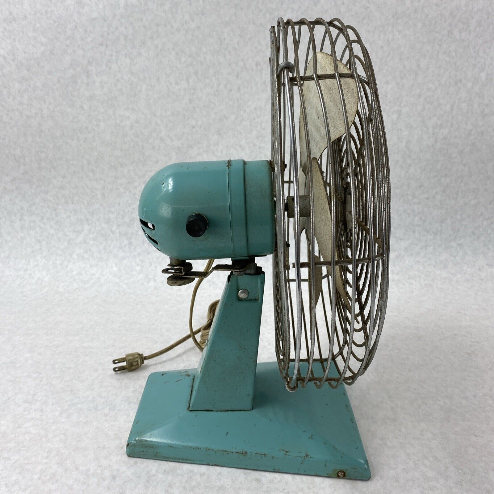 Vintage Superior Electric 1000 Teal Table Fan Base No 1047