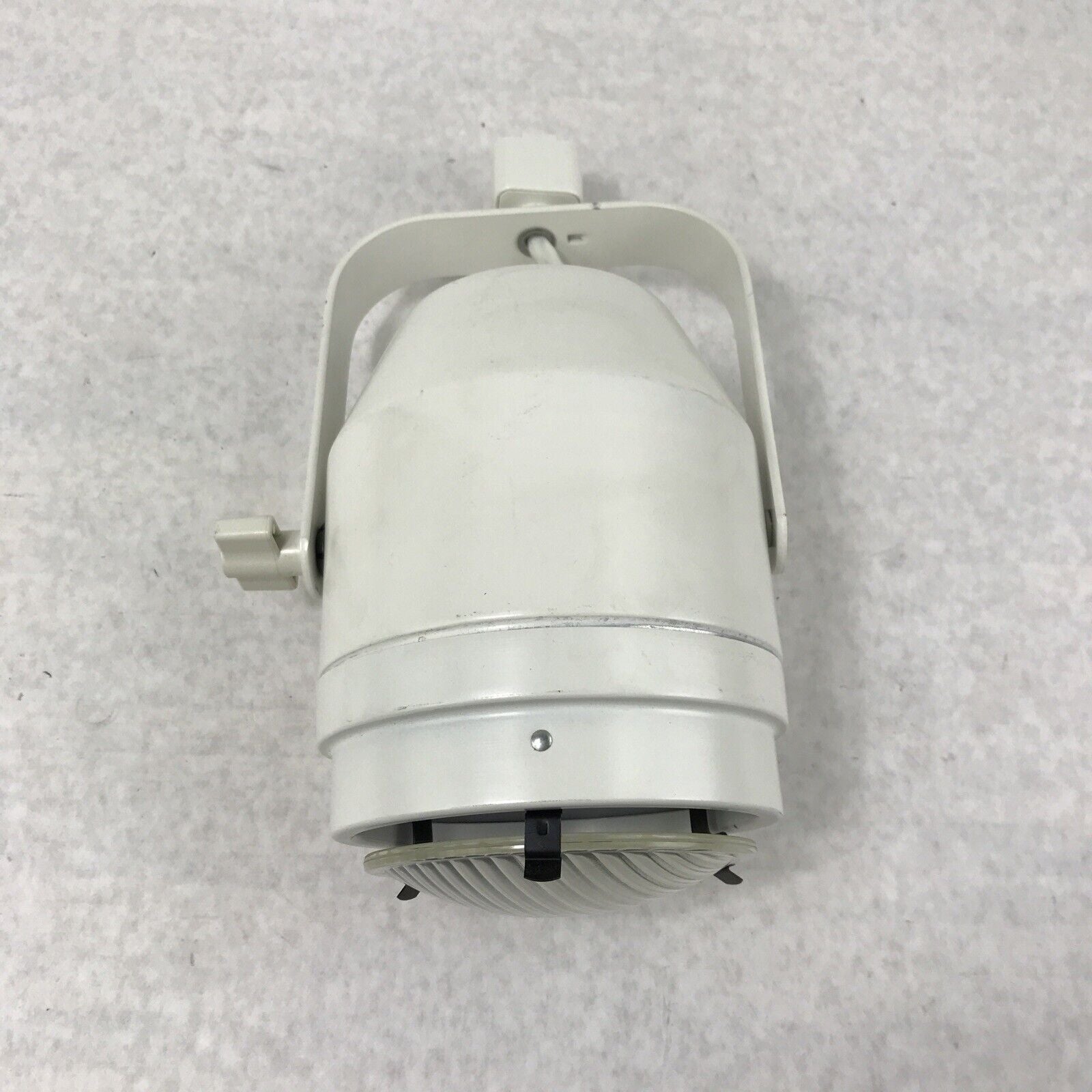 Cooper Lighting L-3750-X Halo 2 L702 Trac Lamp Holder Light Fixture White