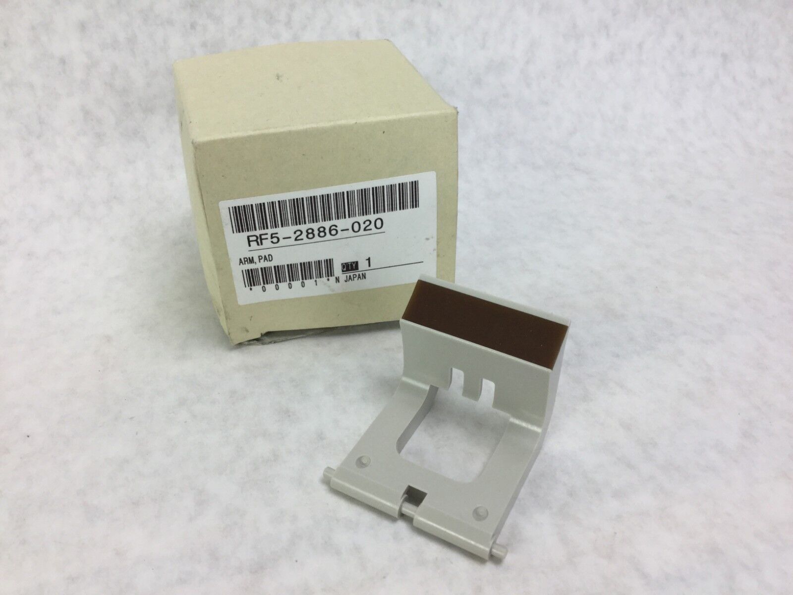RF5-2886-020 Arm Pad NIB