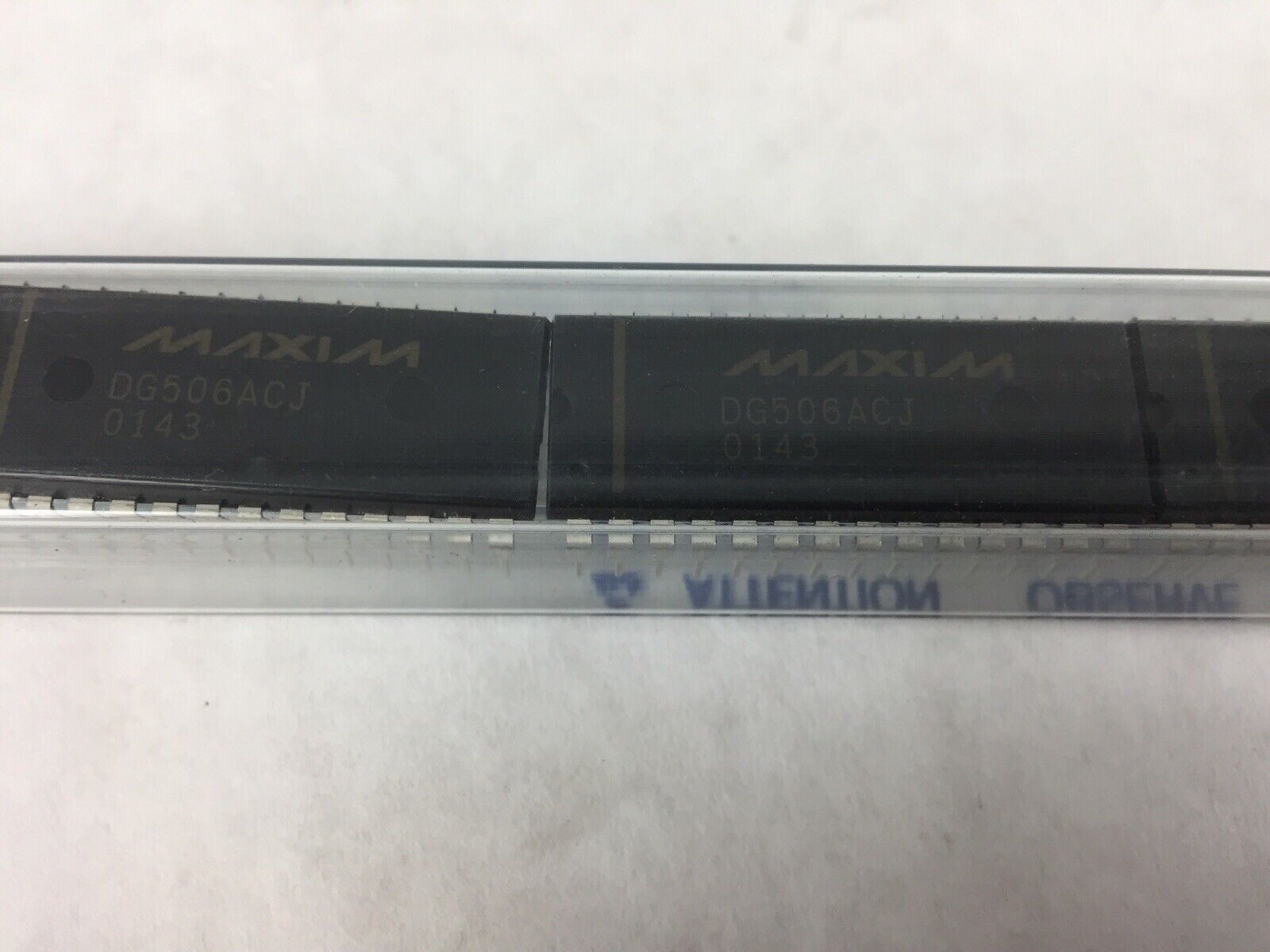 MAXIM LCQ DG506ACJ 0143 - Micro Chip - Lot of 9