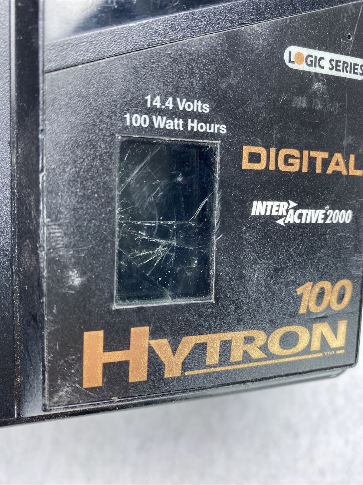 Anton Bauer Hytron 100 Digital Ni-MH Genuine Logic Series 14.4V CRACKED DISPLAY