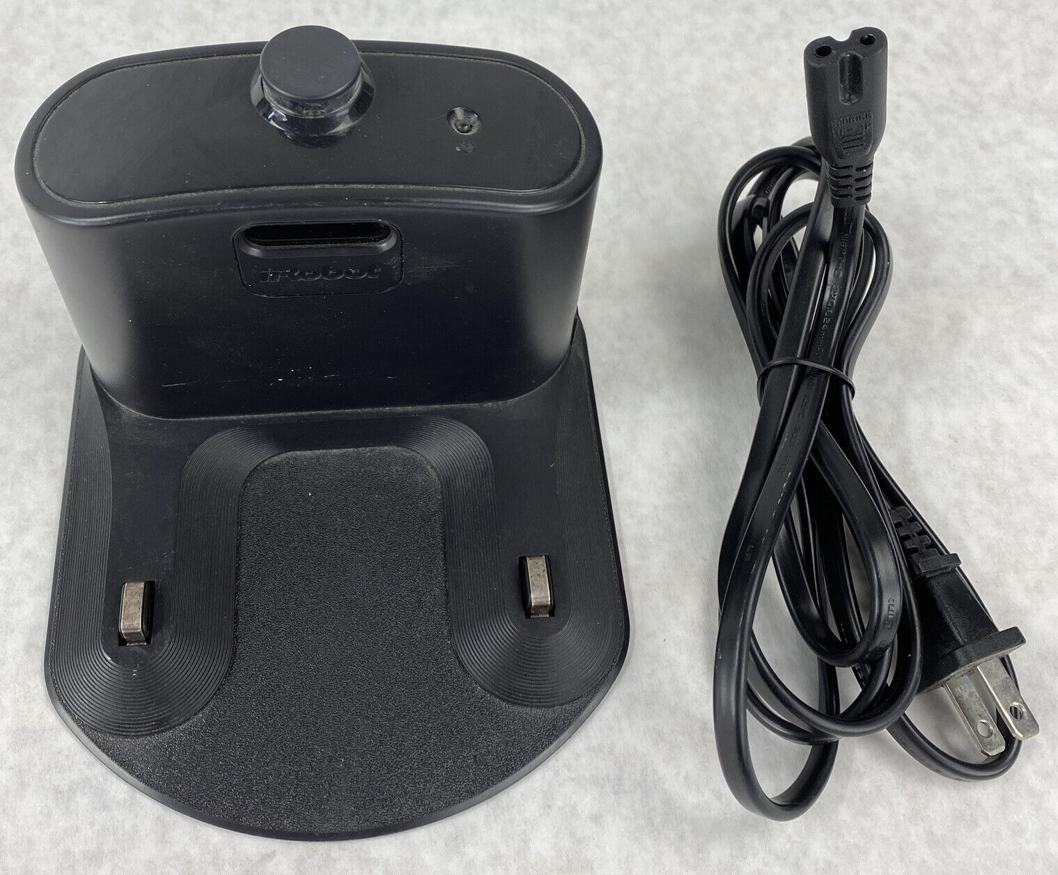 iRobot 17064 Roomba Compact Charging Dock 21V 1.25A for