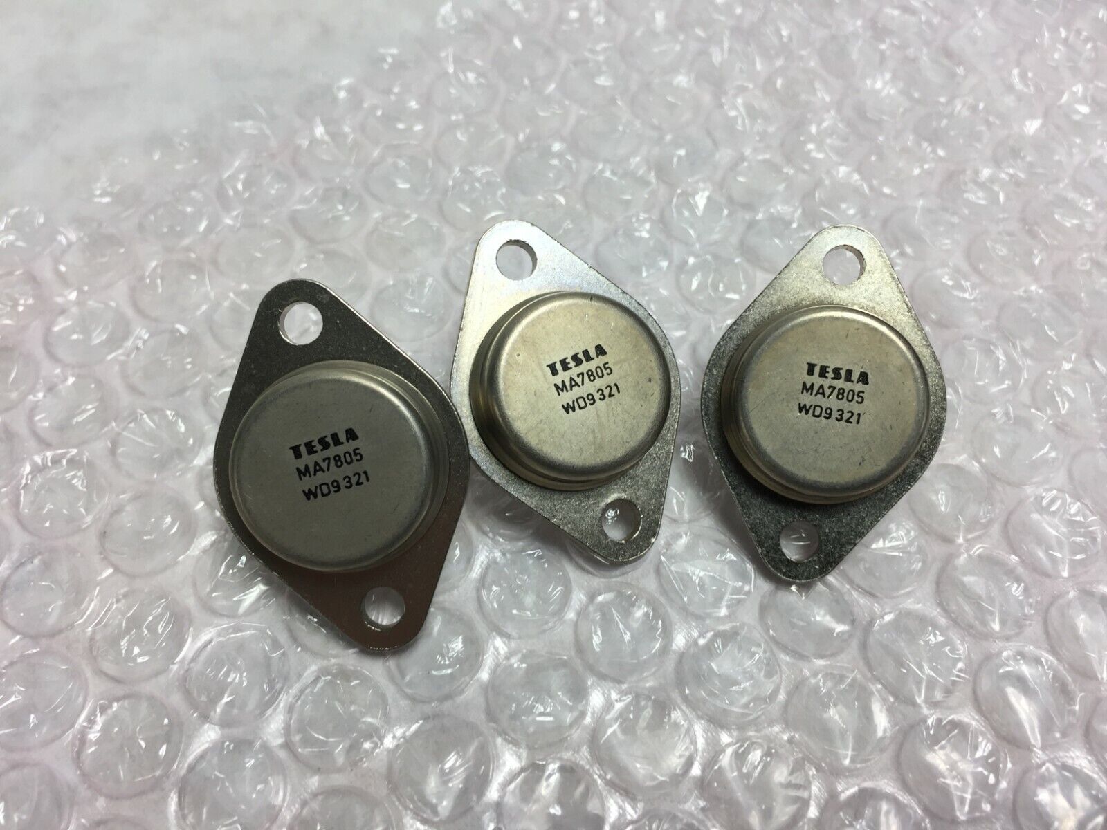 NOS  Telsa MA7805 Transistor  Lot of 3