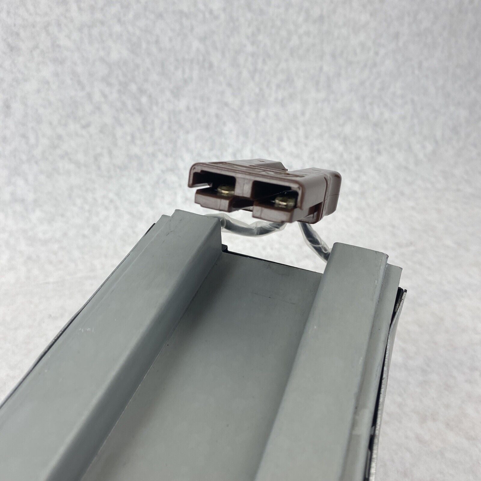 APC Battery Harness No Batteries -Untested