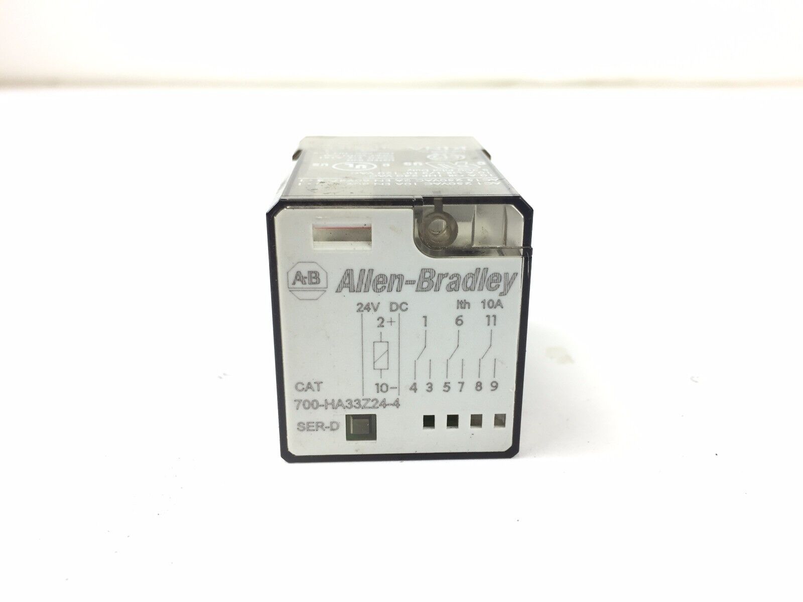 Allen Bradley 700-HN101 Relay Base Socket And 700-HA33Z24-4 10A Relay