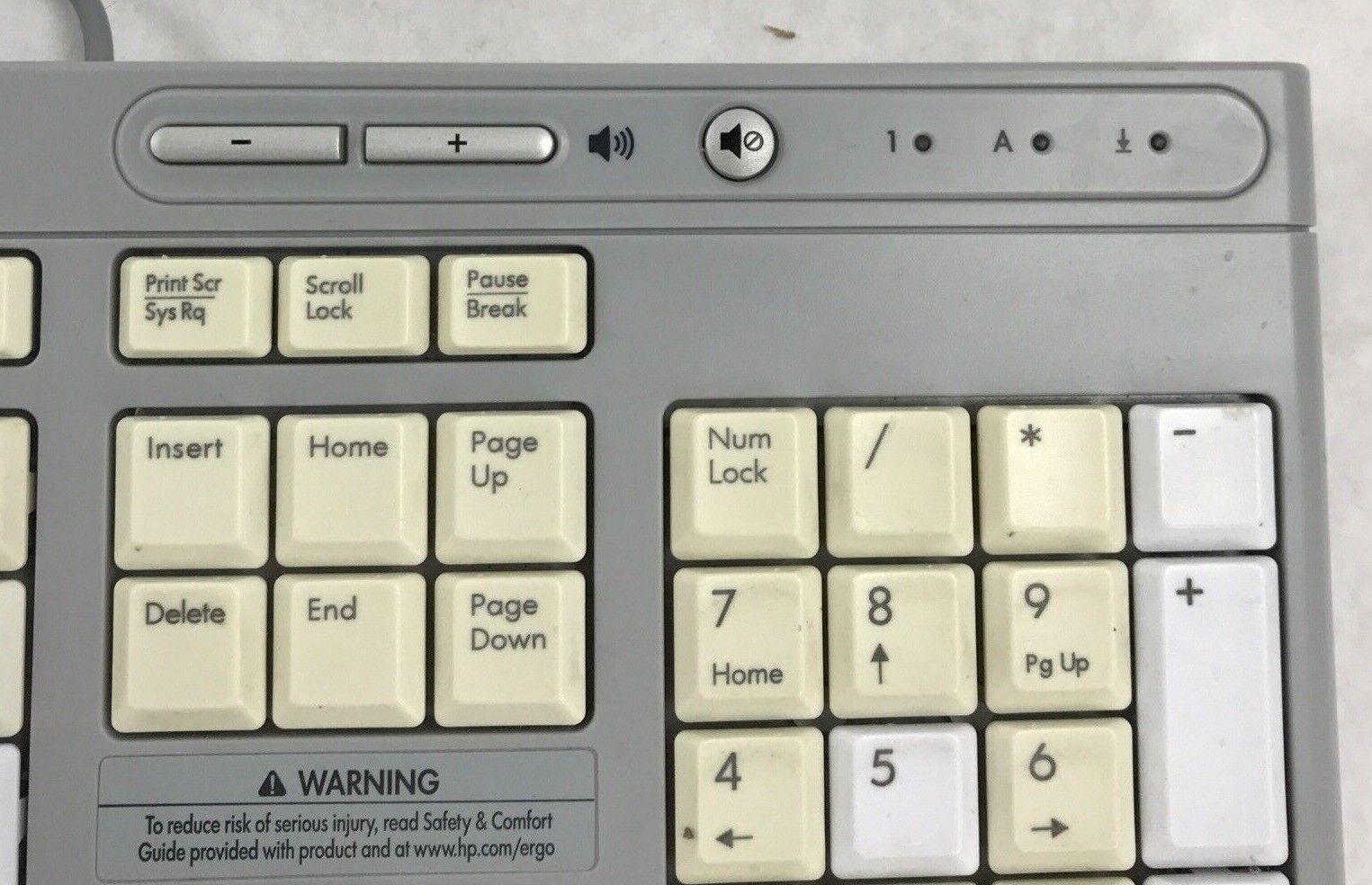 Vintage HP 5137 English Gray PS/2 Keyboard 5V 50mA FCC ID:E5XKB5137 5188-0992