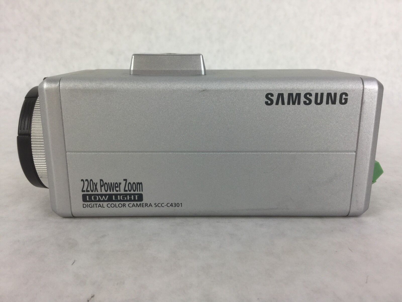 SAMSUNG Low Light Digital Color Surveillance Camera SCC-C4301