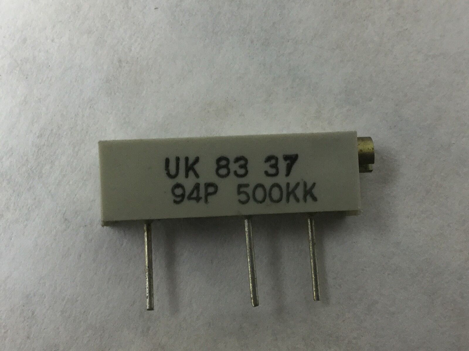 Allen Bradley Potentiometer, UK 83 37, 94P 500KK, (Lot of 5) NEW