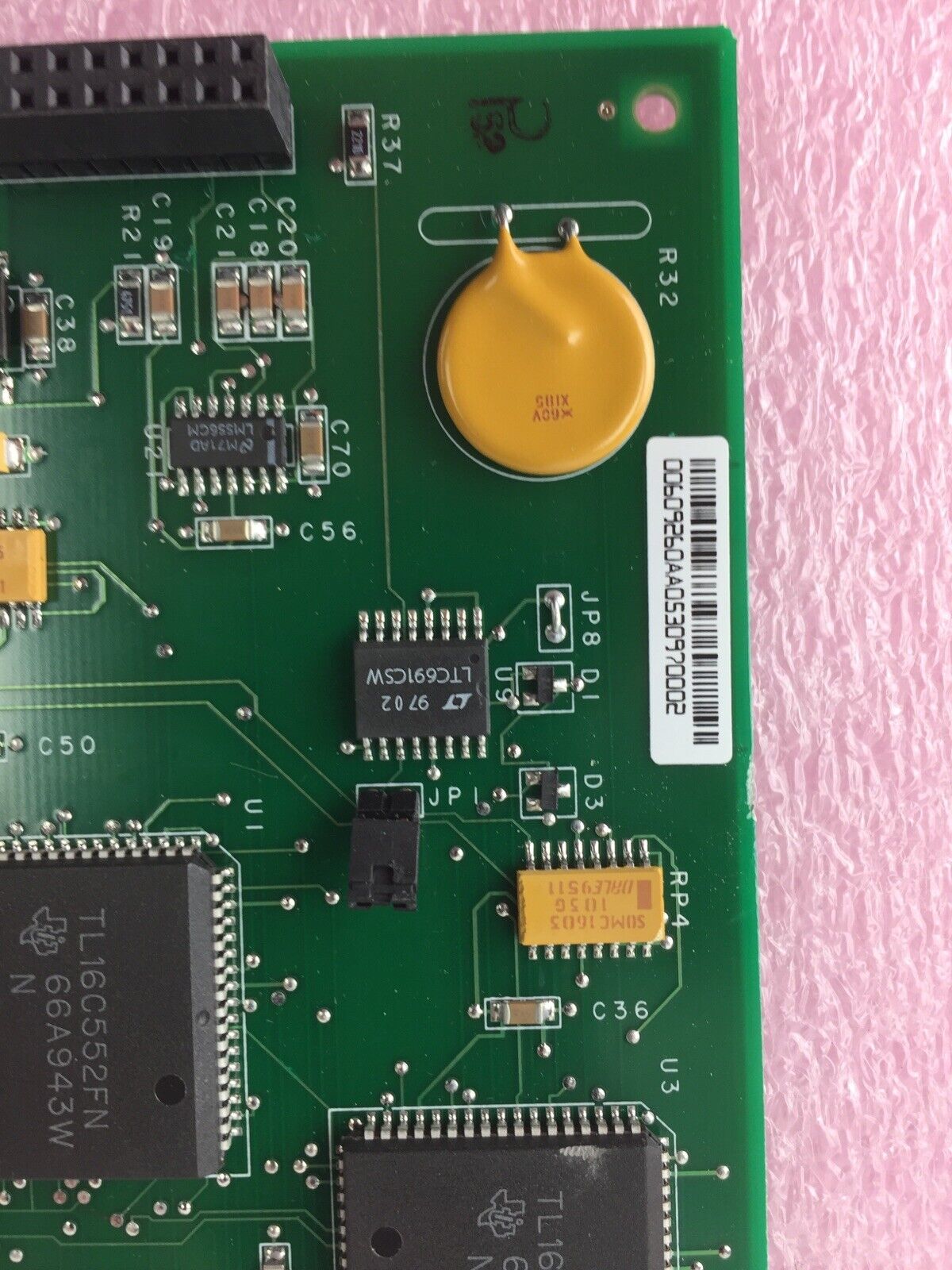Circuit Board - Chips B0915X-01XX 9513 F82C836 - 609249 - Untested