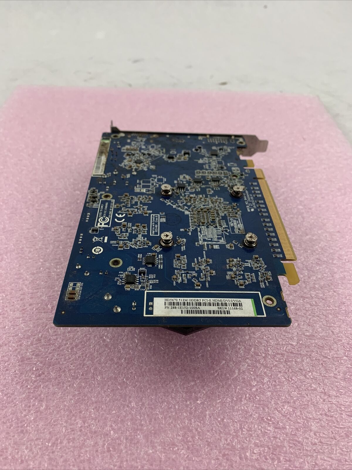 Sapphire HD5670 GDDR5 PCI-E HDMI/DVI/VGA Gprahics Card