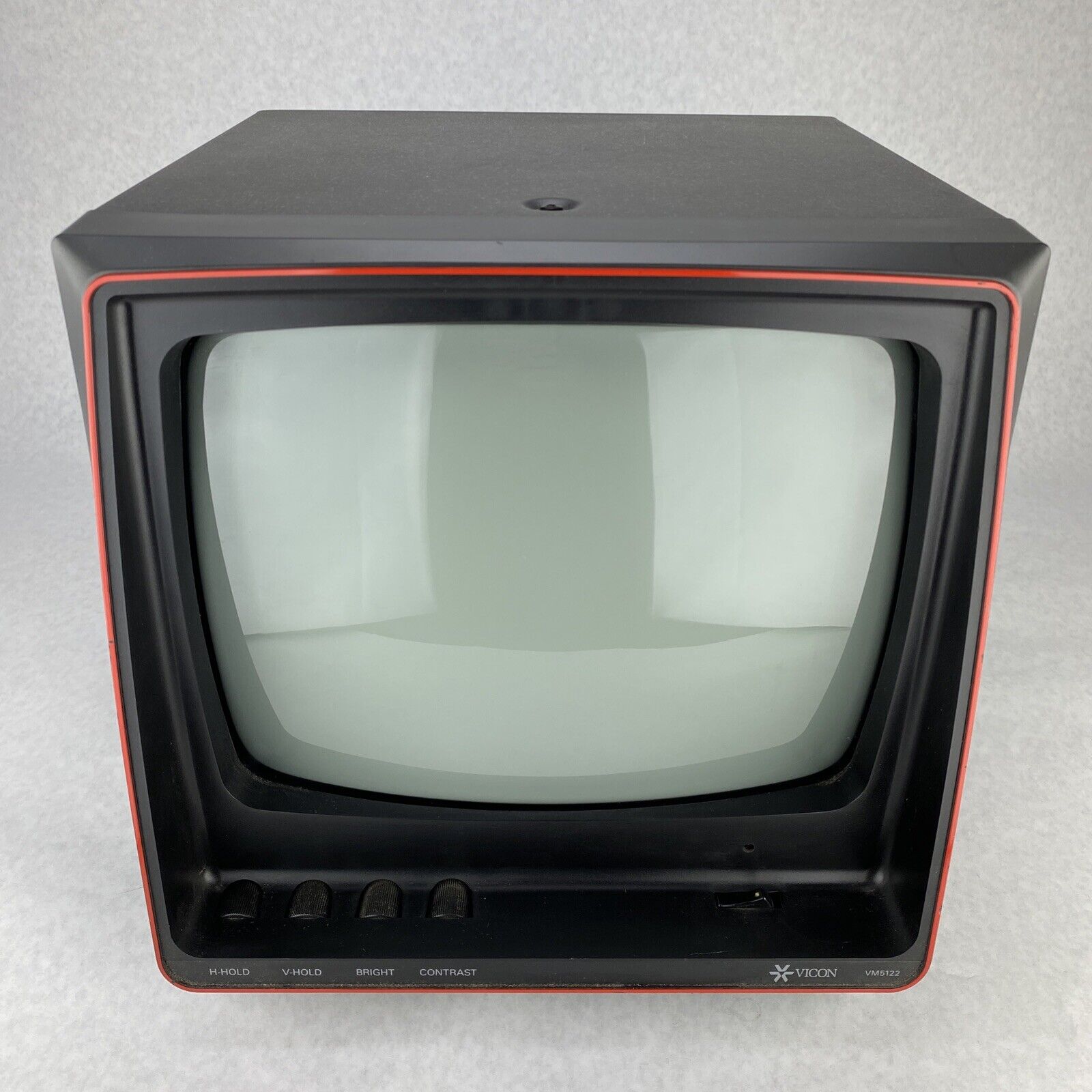 VICON CRT Video Monitor VM5122 10" by 7" 120VAC 60 Hz 33W Vintage