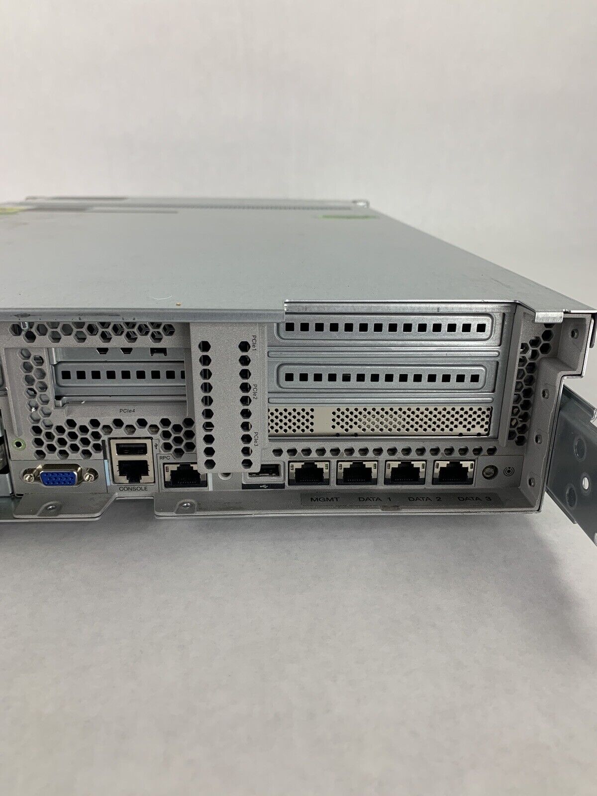 Cisco C380 Xeon E5-2620 2.6 GHz 16 GB Ram No OS No HDD