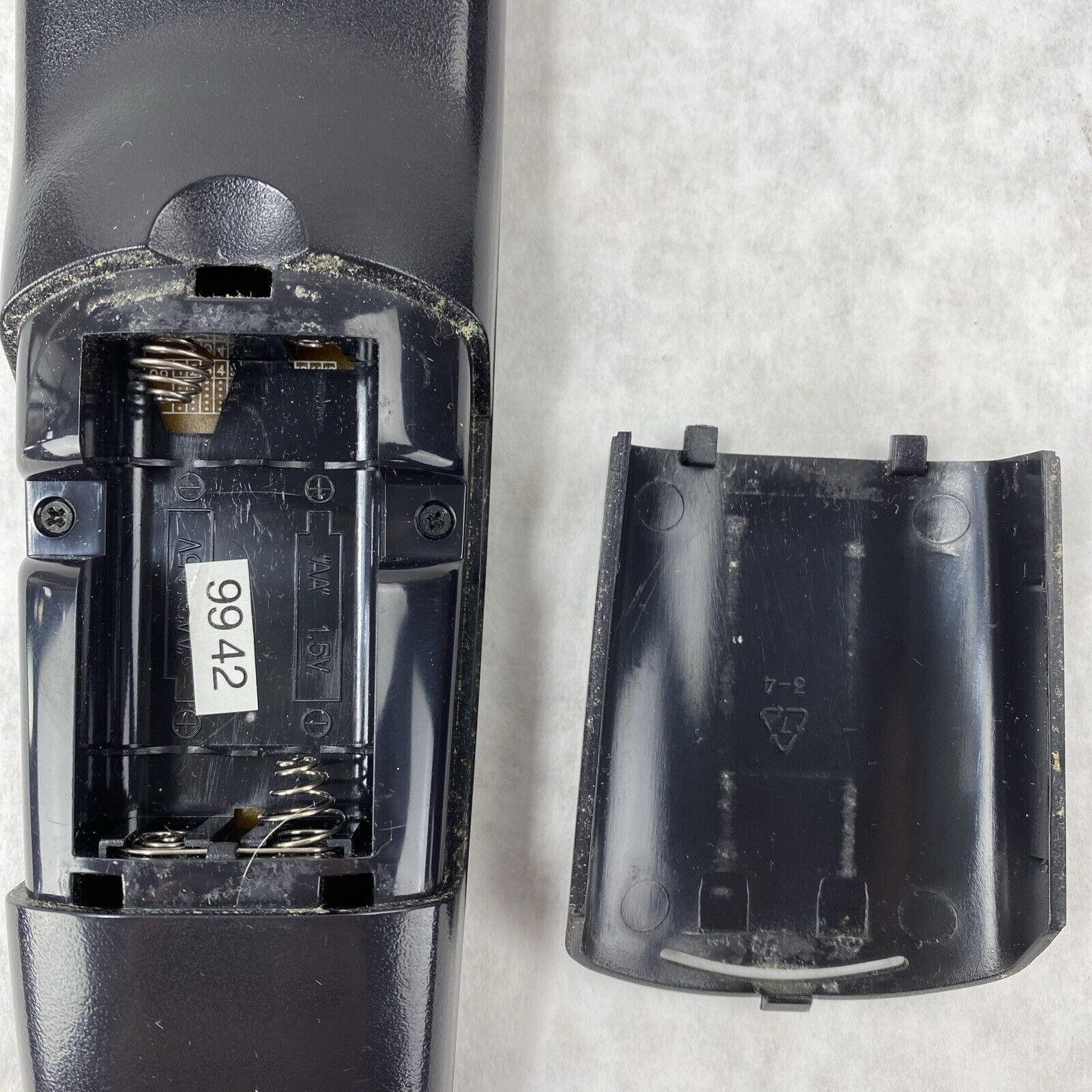 ATT 200B UA068 Genuine OEM Remote Control TV VCR Cable Box TESTED