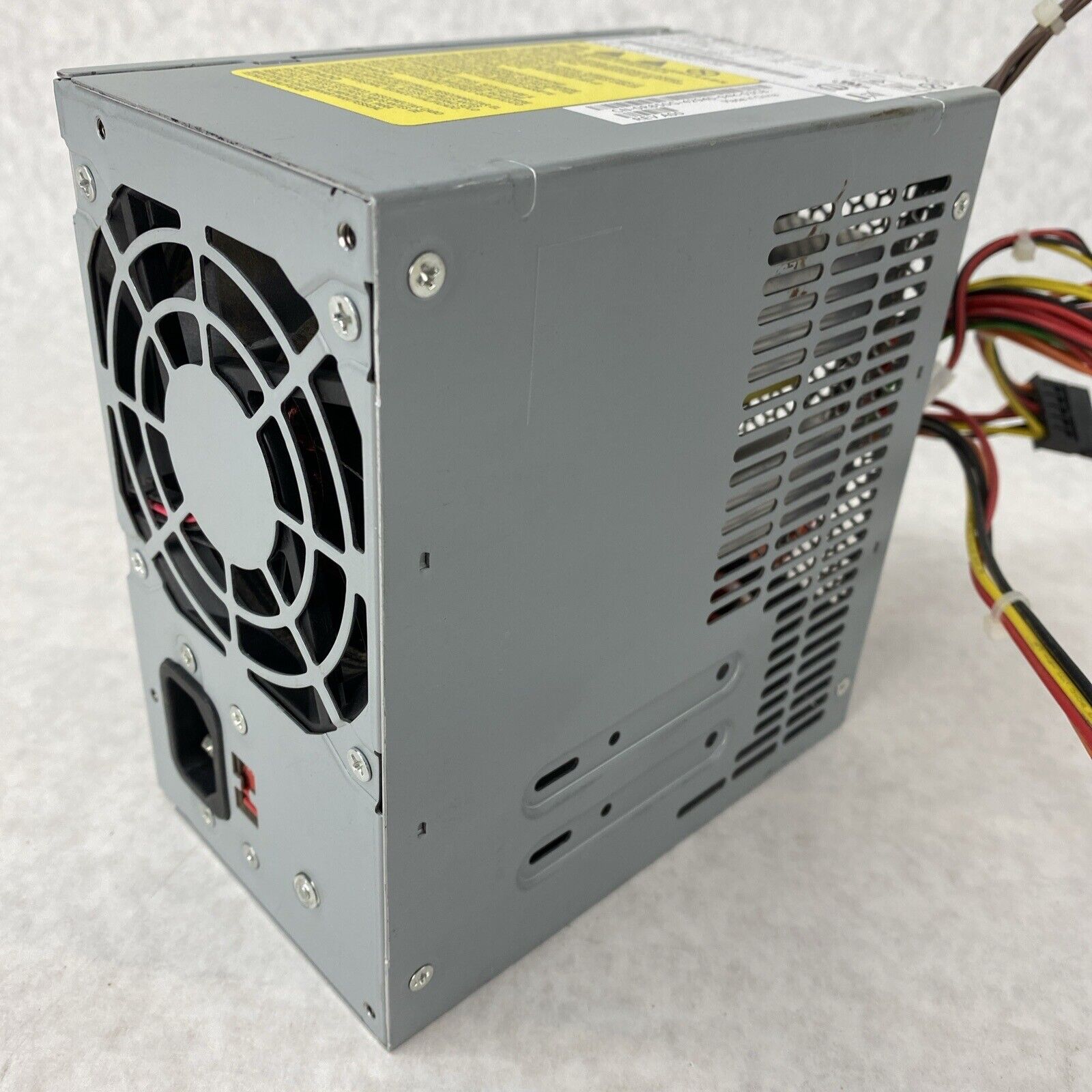 Bestec 0R850G 0XW600 ATX0300D5WB 300W Power Supply for Dell Inspiron 530