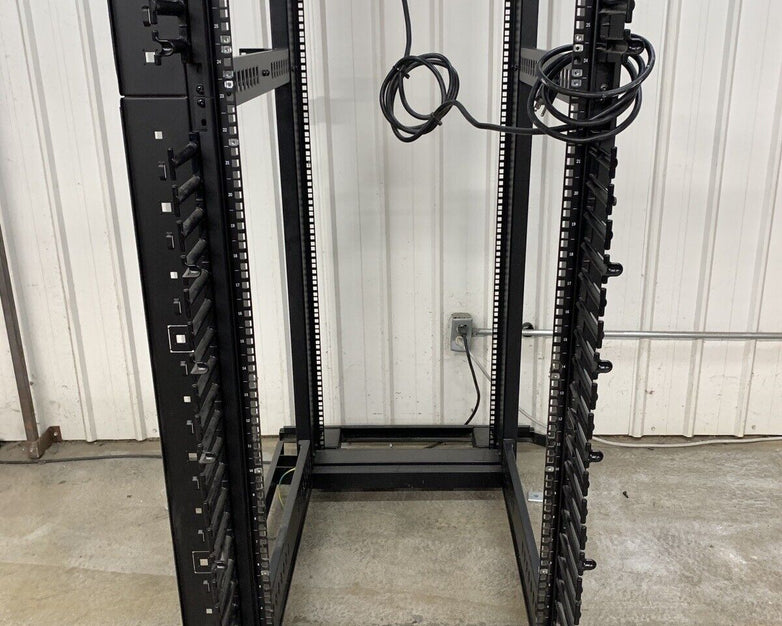 Siemen Vertipod Server Rack 45U Vp2-0AC111 Left Side No Panels