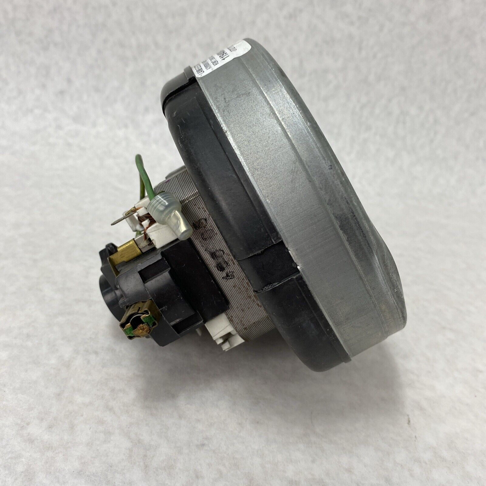 Ametek 119400-00 Lamb Vacuum Motor 120V AC 5.7" Daimeter