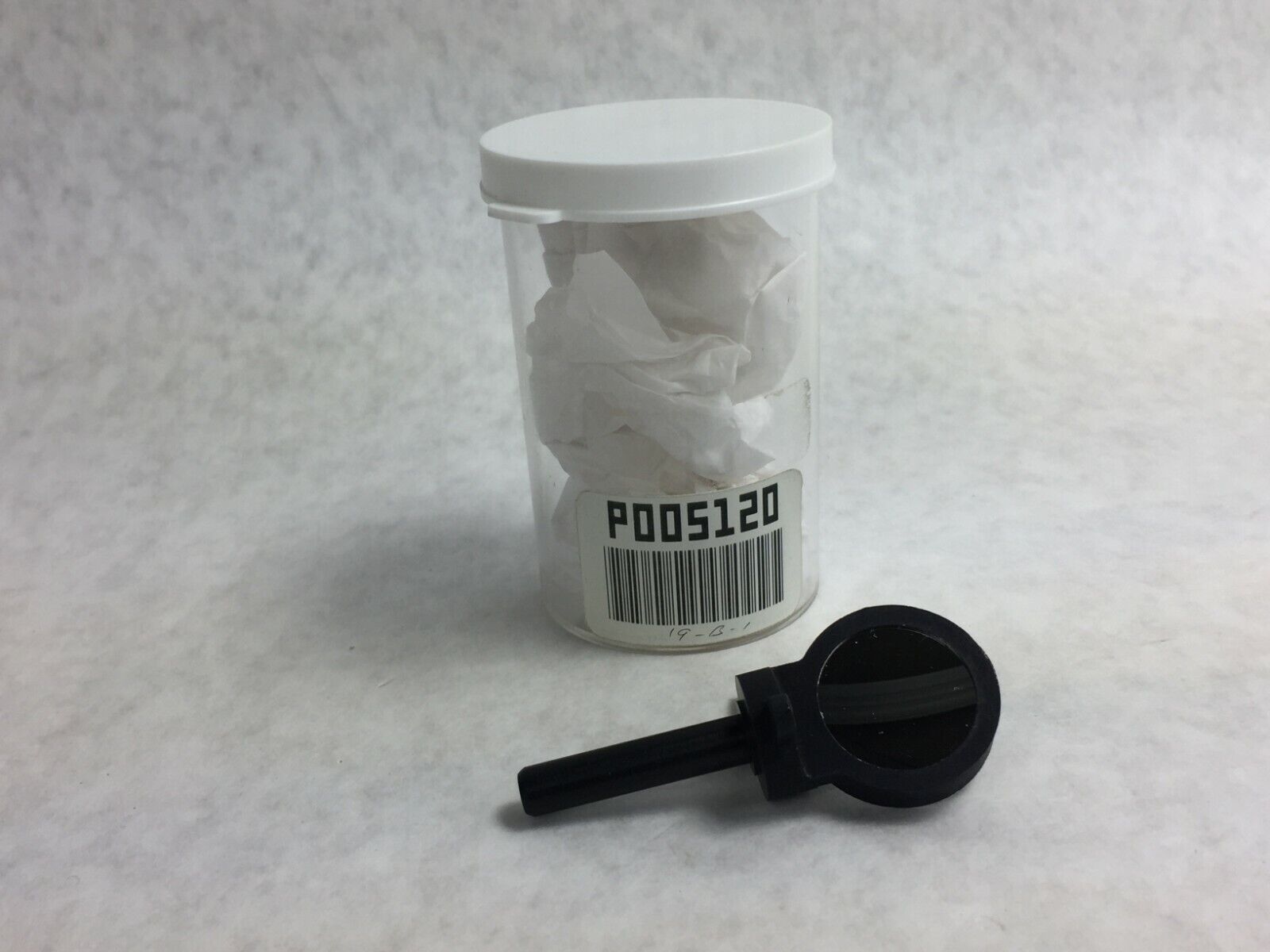 Lens P005120  w/Case