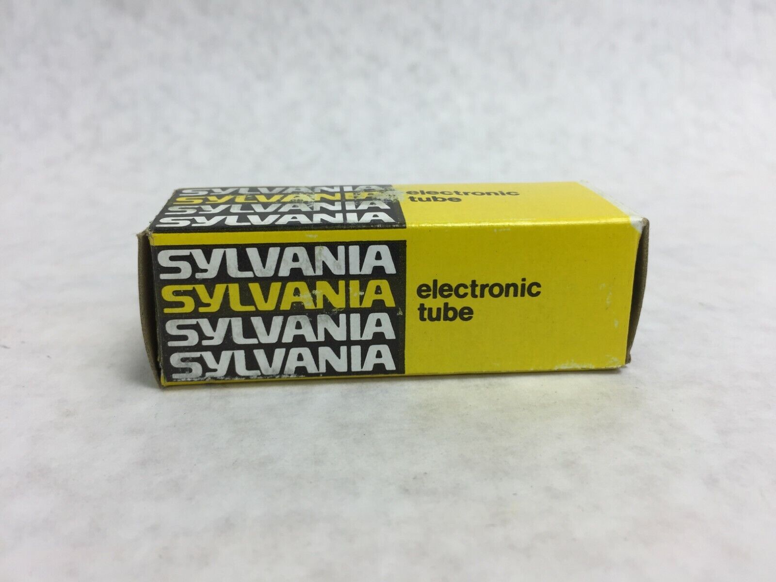 Sylvania Electronic Tube  4KE8