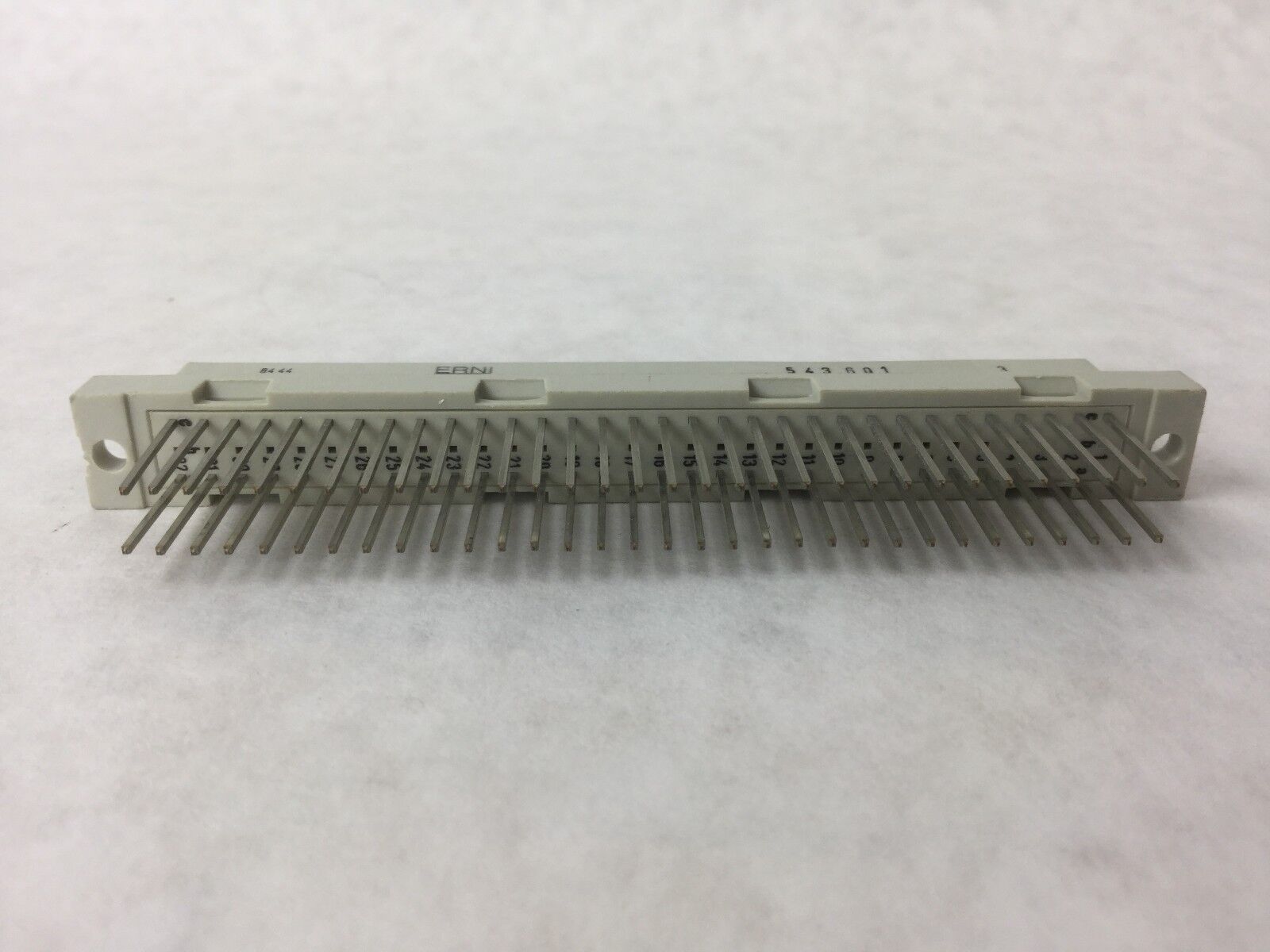 ERNI 543601 (8444)  Connector, NEW