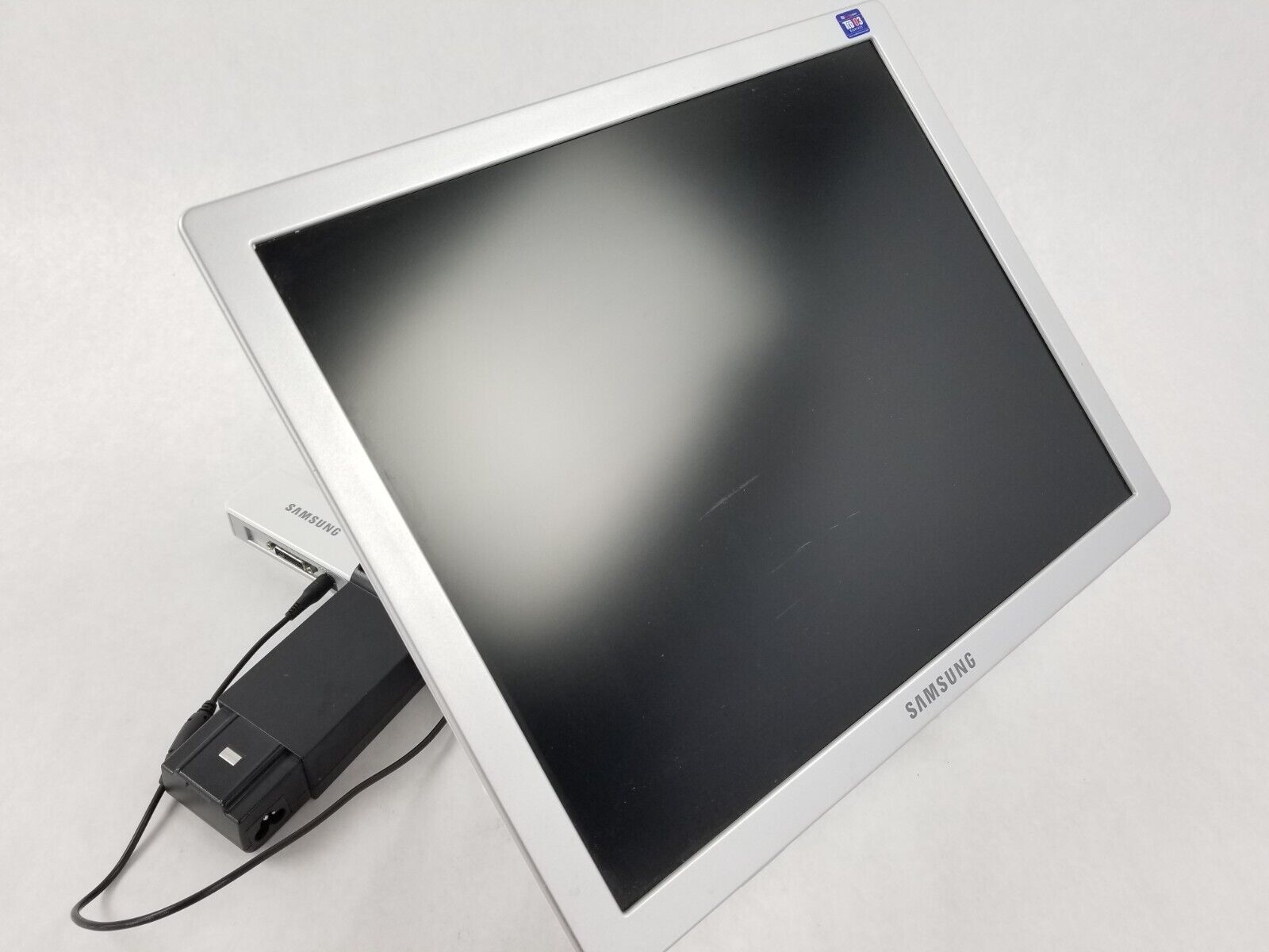 Samsung Syncmaster 770p 17" 1280 X 1024