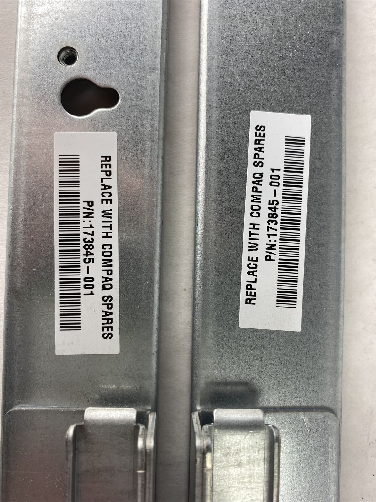 HP 173845-001 Set of Fixed Server Rack Cabinet Rails DL320 DL360