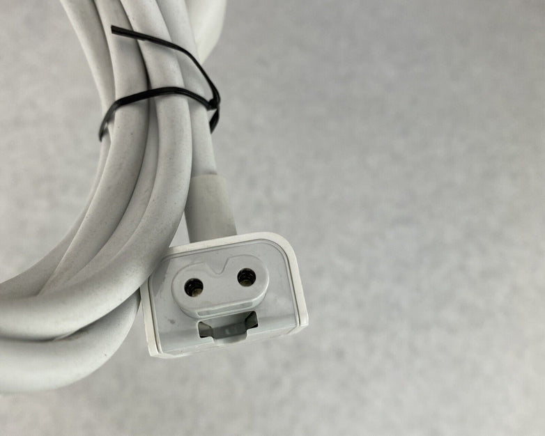 Apple Macbook Charger Volex APC7H Power Cord Charging Extender Cable White