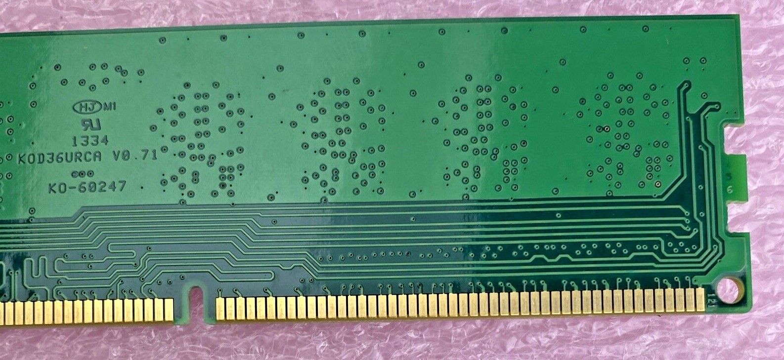 2GB Crucial CT25664BA1339.M8FMD 256MX64 DDR3 240pin DIMM Memory RAM