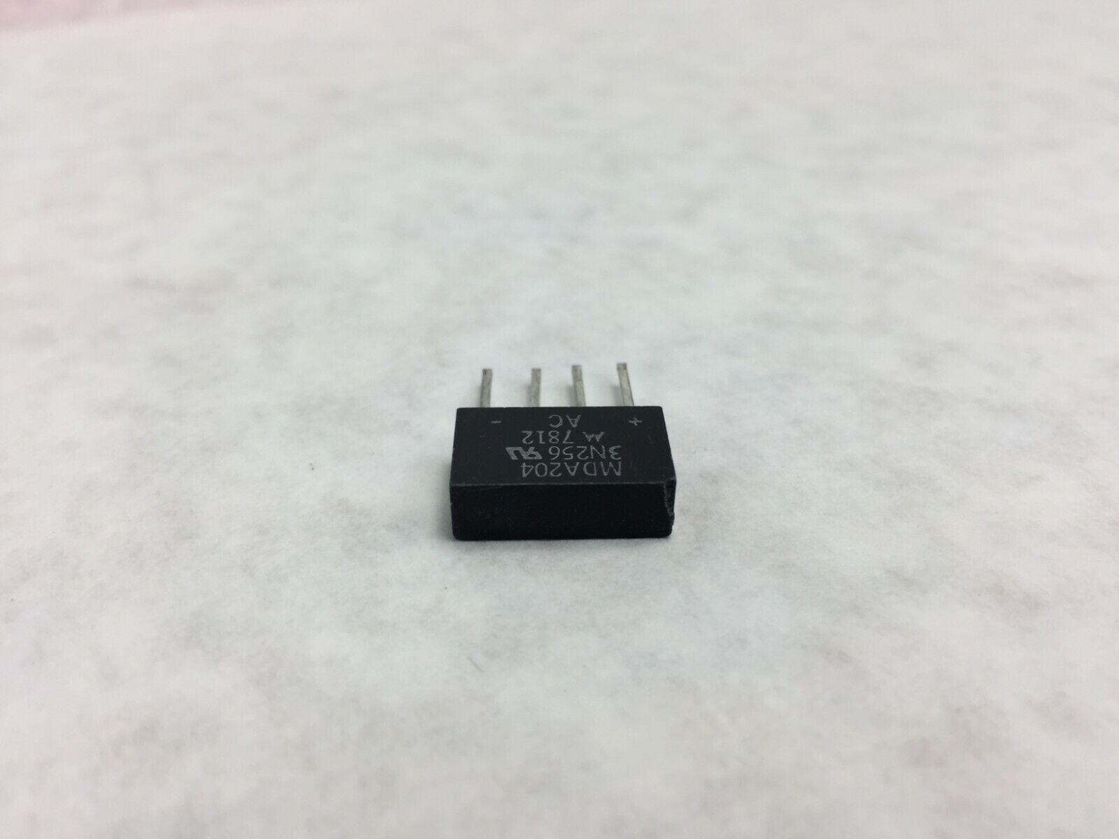Motorola MDA2043N256 Integrated Circuit      Lot of 5   NOS