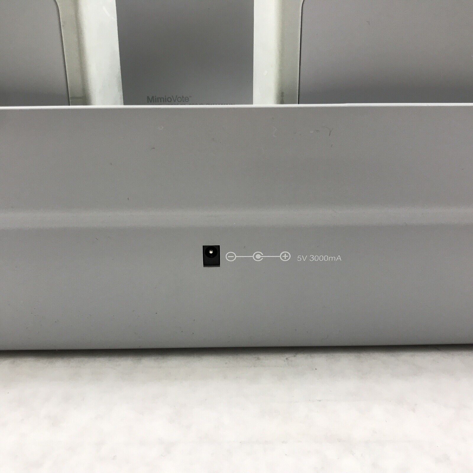 Dymo MimioVote ICD05-01 Charging Base & ICD05-02 Response Units