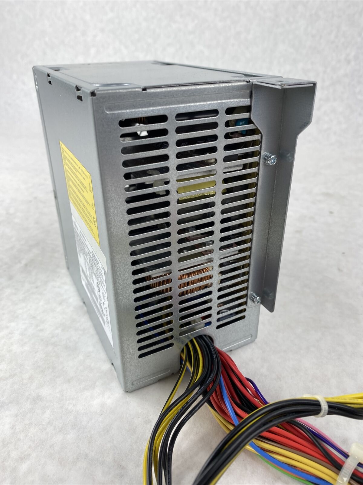 Fujitsu DPS-350AB-13A or S26113-E549-V50-01 350W 380W ATX Power Supply
