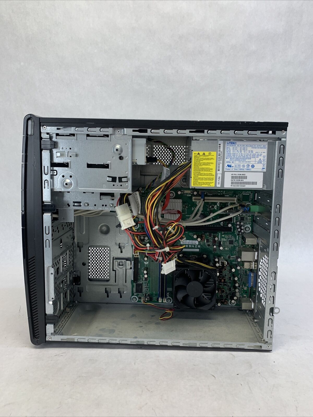 Compaq Presario CQ5205Y MT AMD Sempron LE-1300 2.3GHz 4GB RAM No HDD No OS
