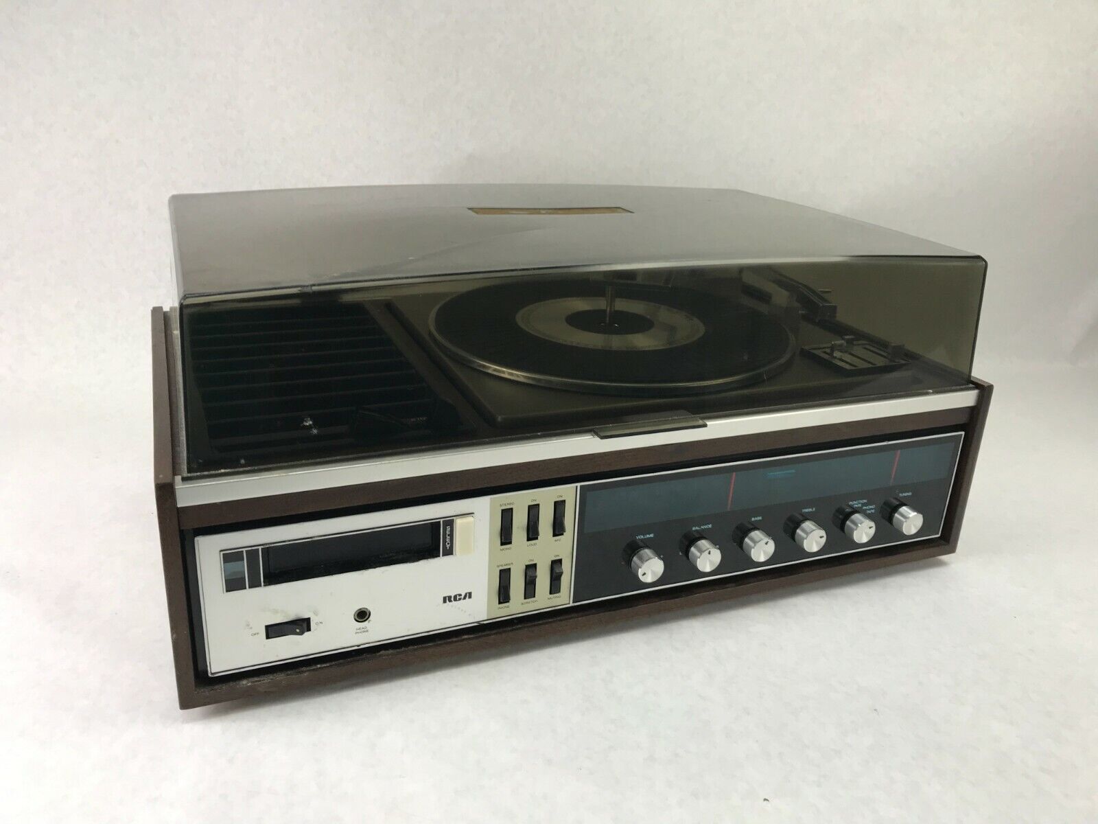 RCA VM6025W Stereo 8 Track Radio Turntable Record Player