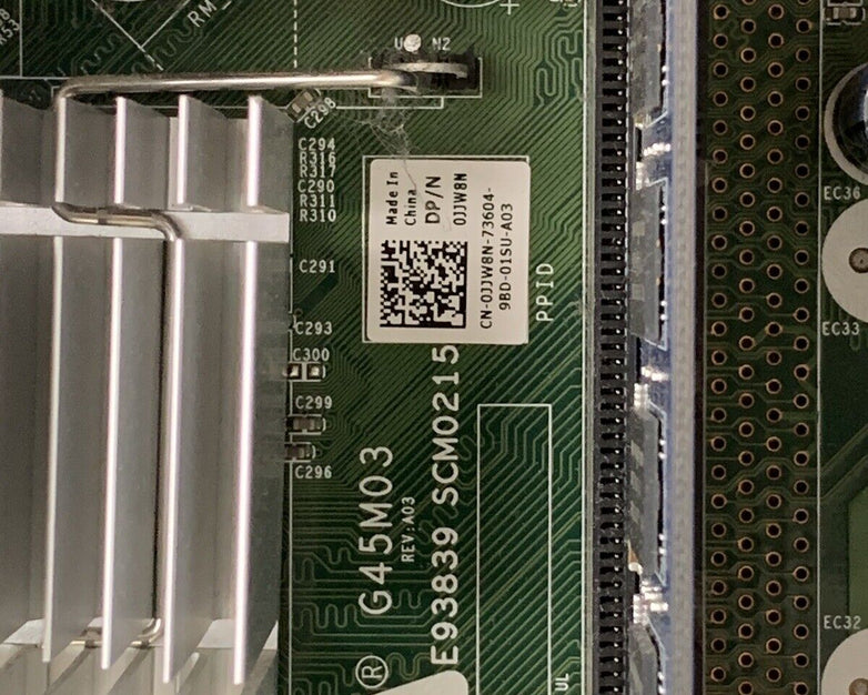 Dell Vostro 220 MT Intel Core 2 Quad Q8300 2.5GHz 4GB RAM No HDD No OS
