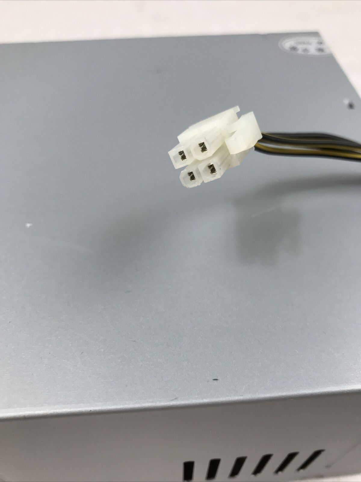 AGI AGI-U350HH 350W 20+4-Pin ATX Desktop Power Supply