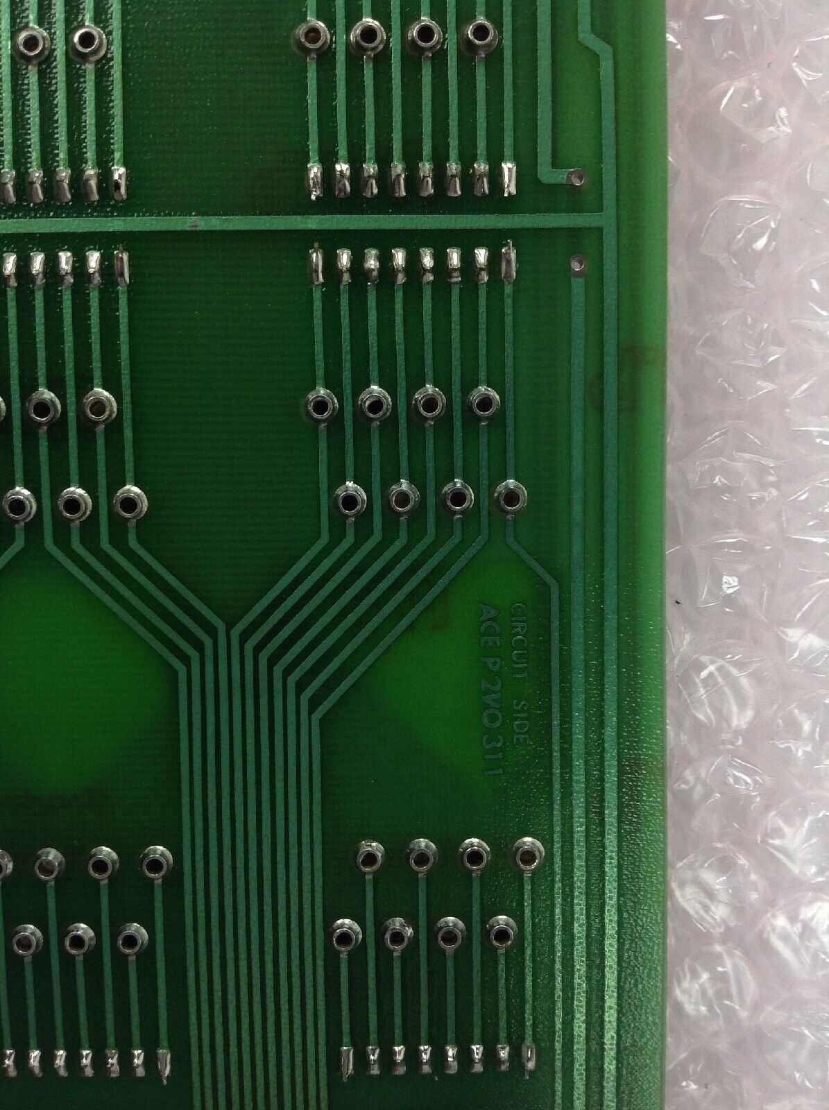 Ace P 2VO 311 Circuit Board 7911/SEC Rev B 06019 Connector Amp 530384-9 8049
