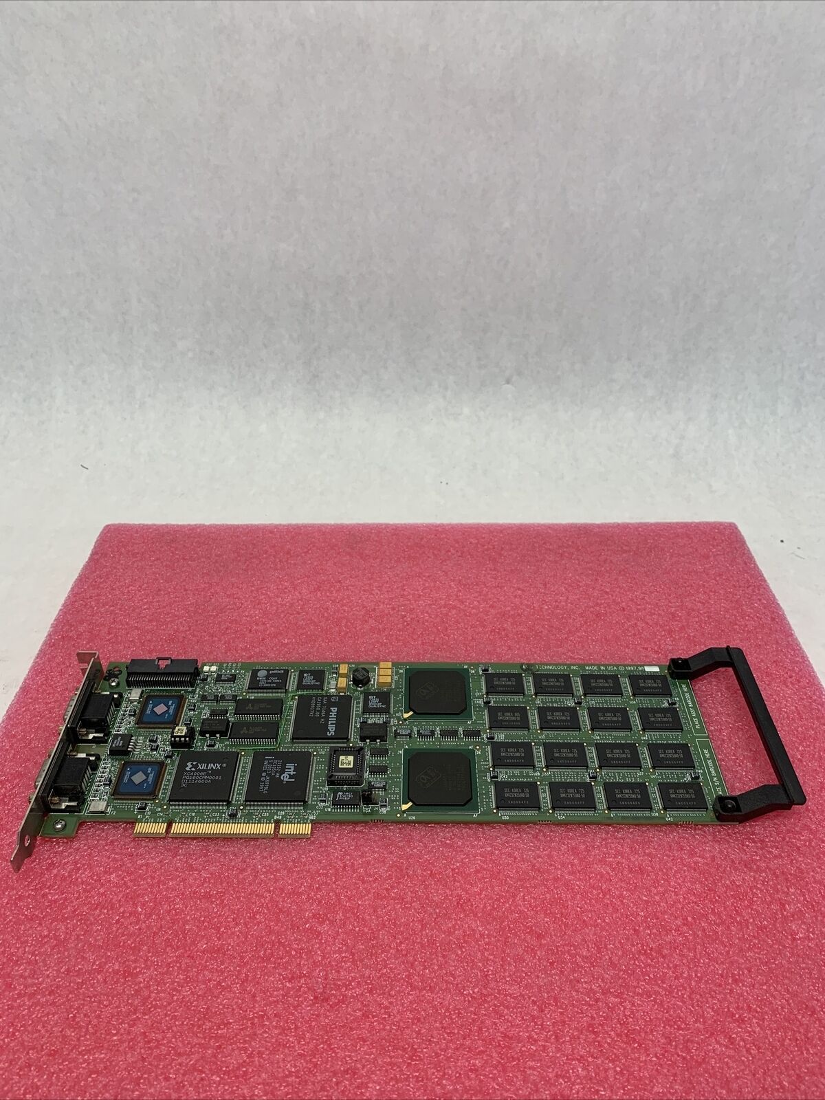 Avid Tech 30-00364-01 Dual VGA Display Adapter