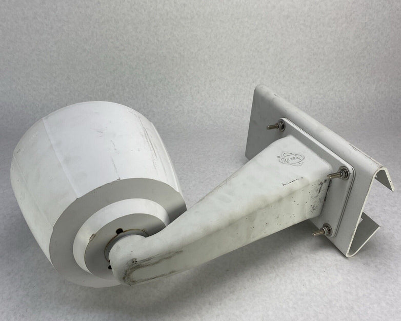 Samsung Digital Color Camera w/ Pelco PA402 Mount IWM-GY  White