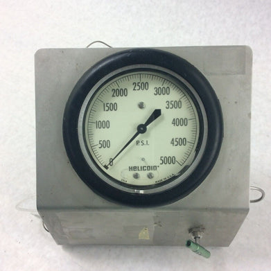 Helicoid 2314 Pressure Gauge 5000 P.S.I. w/ Bracket