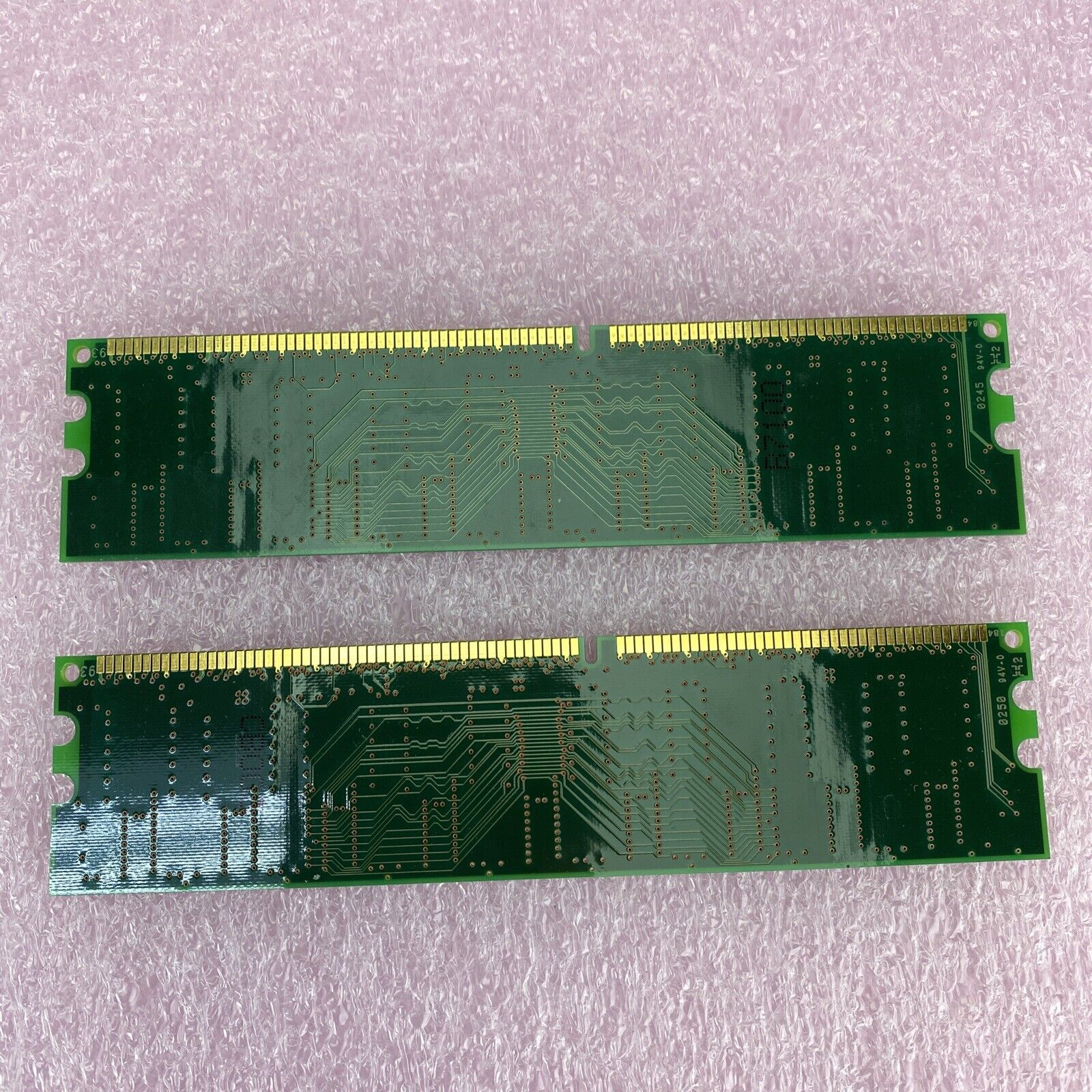 2x 256MB = 512MB Infineon HYS64D32000GU-7-B DDR PC2100U CL2 memory RAM