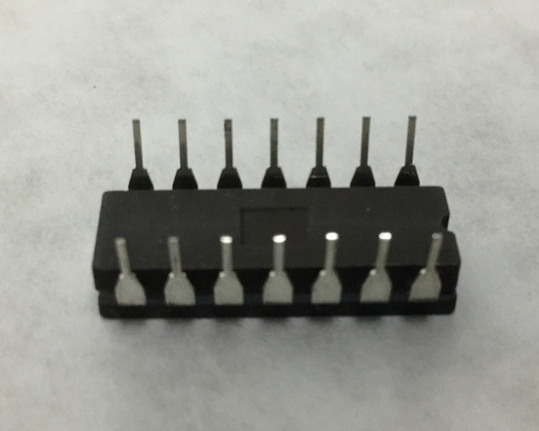 SW 946-2P STEWART WARNER   Lot of 5  14-PIN
