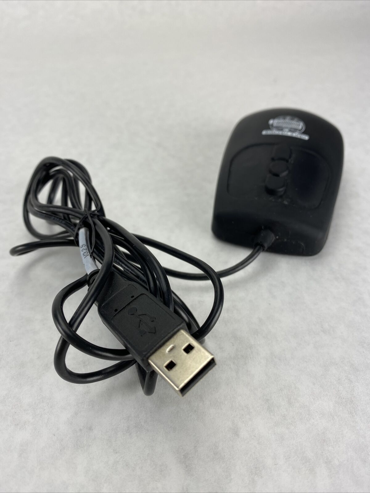 Man & Machine MMI Mighty Mouse Waterproof USAmade Medical Grade USB Mouse Blac