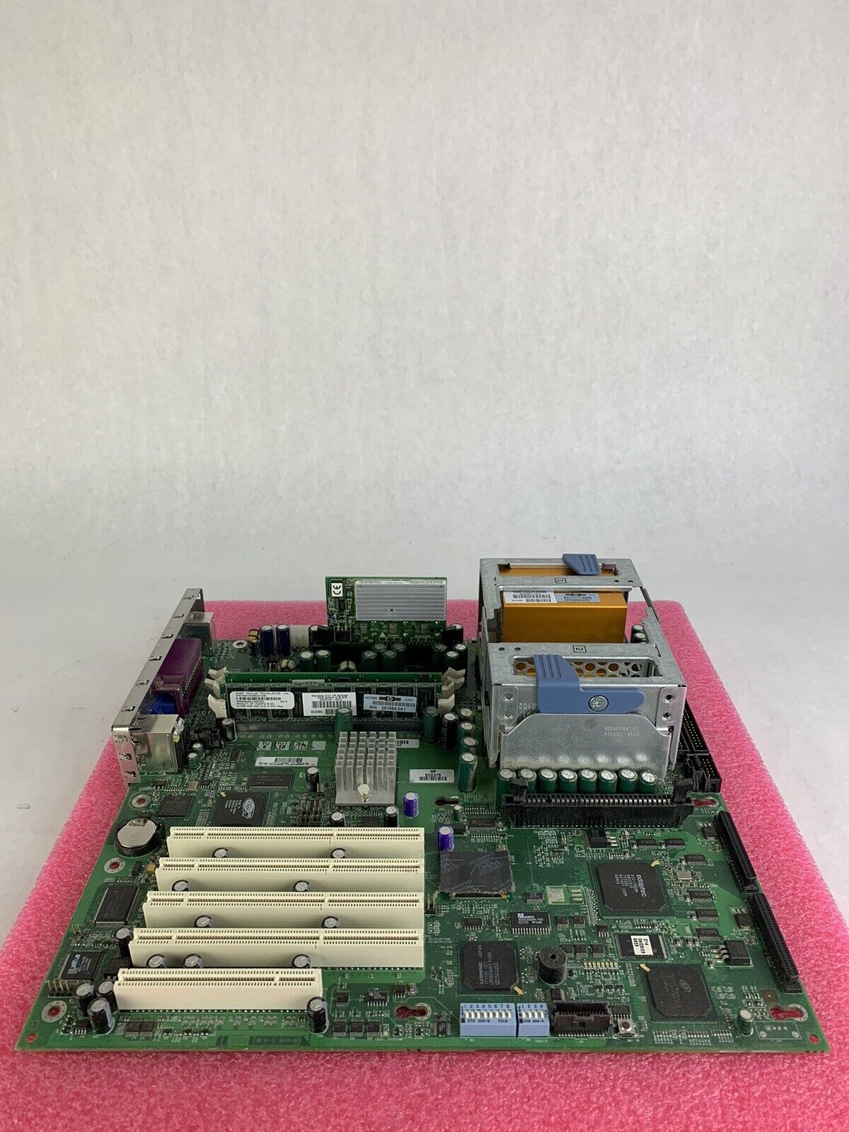 Compaq Prolient ML350 G3 Motherboard Intel Xeon 2.8GHz 1.5GB RAM