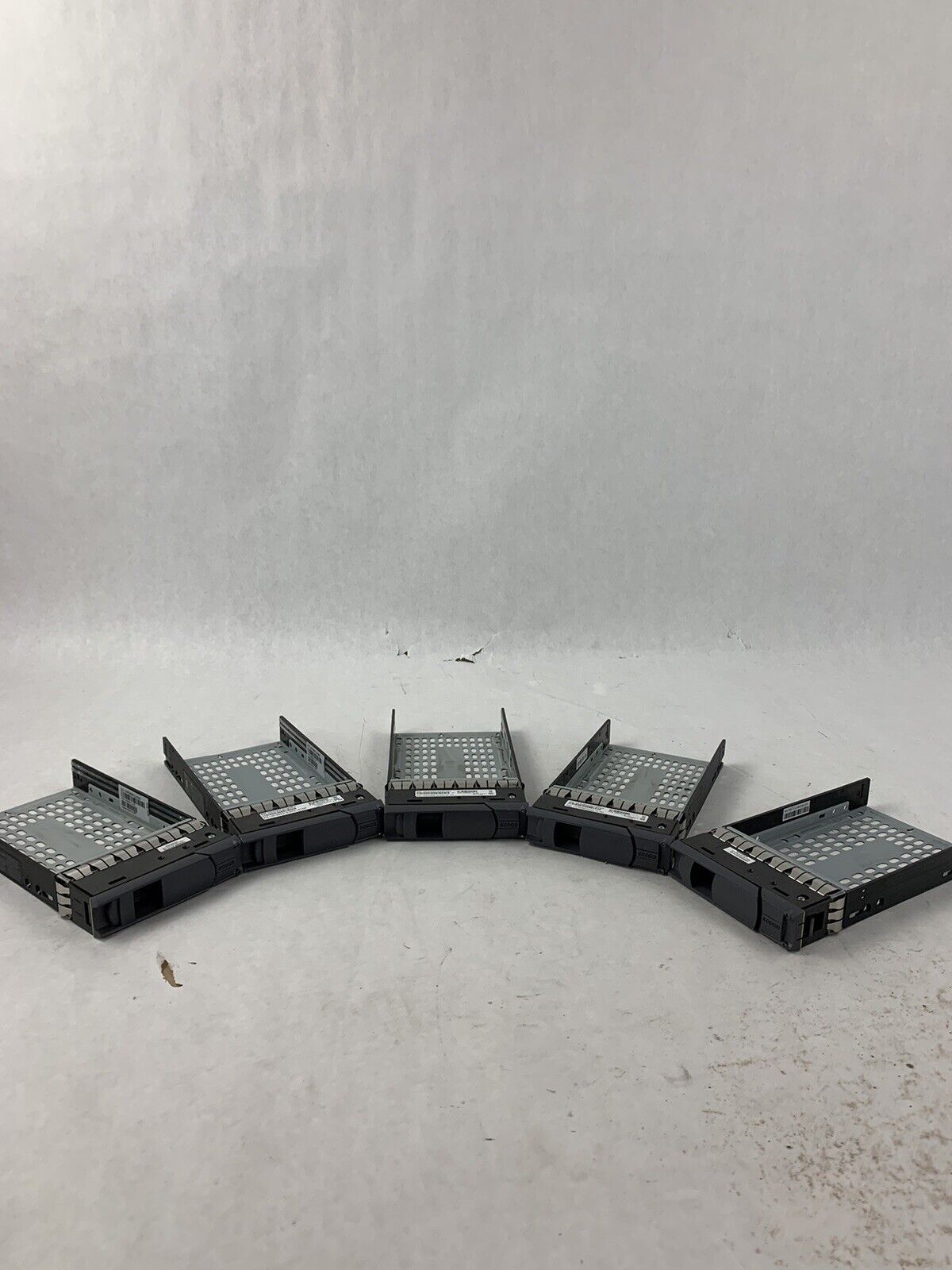 LOT OF 5 NetAPP 111-00734+C0 600GB SAS/SATA 3.5" Hard Drive Tray Only