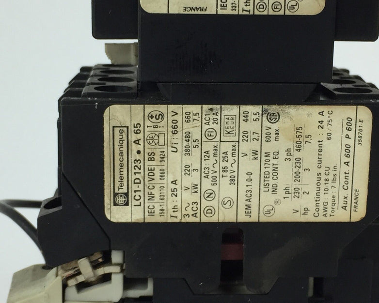 Telemecanique LC1-D123 LA1-D31 LA9-D221 Contactor