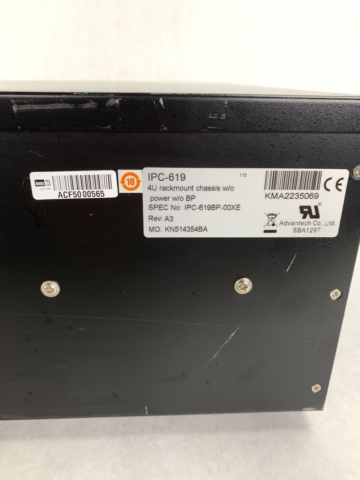 Advantech IPC-619 Quad Q9400 2.66 GHz 4 GB Ram No OS No HDD 300W
